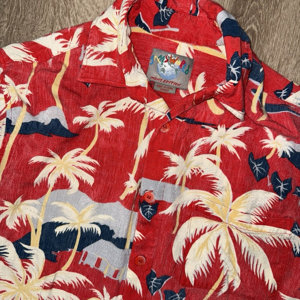 Jams World Palms Rayon Hawaiian Shirt Mens Medium Red Short Sleeve Mountains